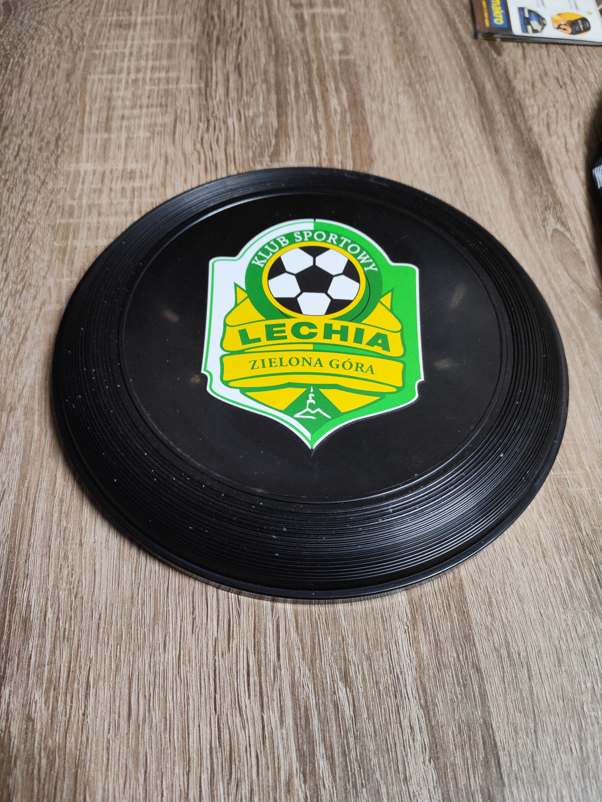 FRISBEE - obrazek 2