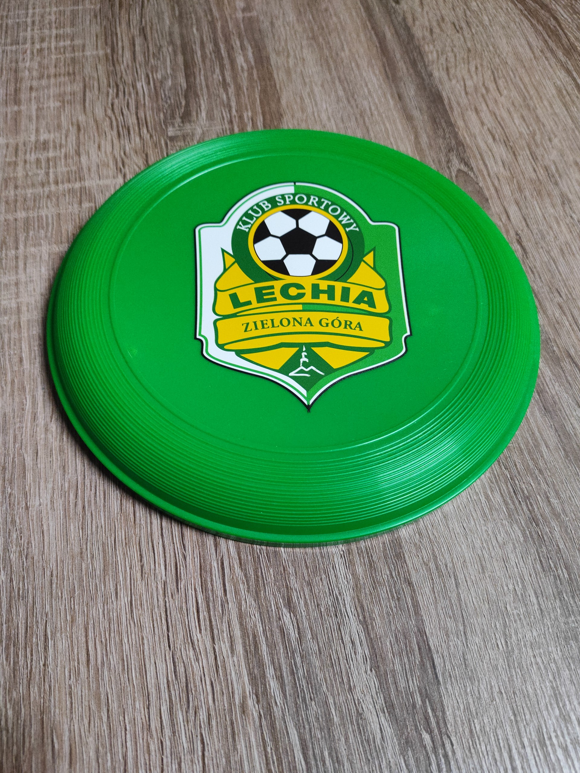 FRISBEE - obrazek 4