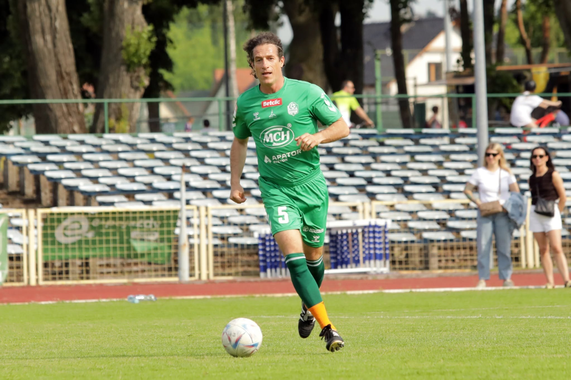 DERBY (6)