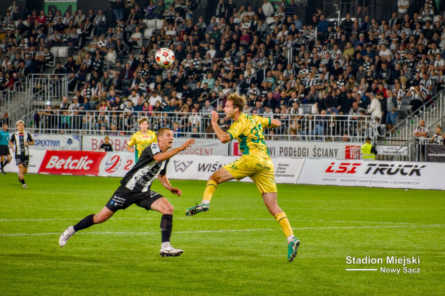 DERBY (6)
